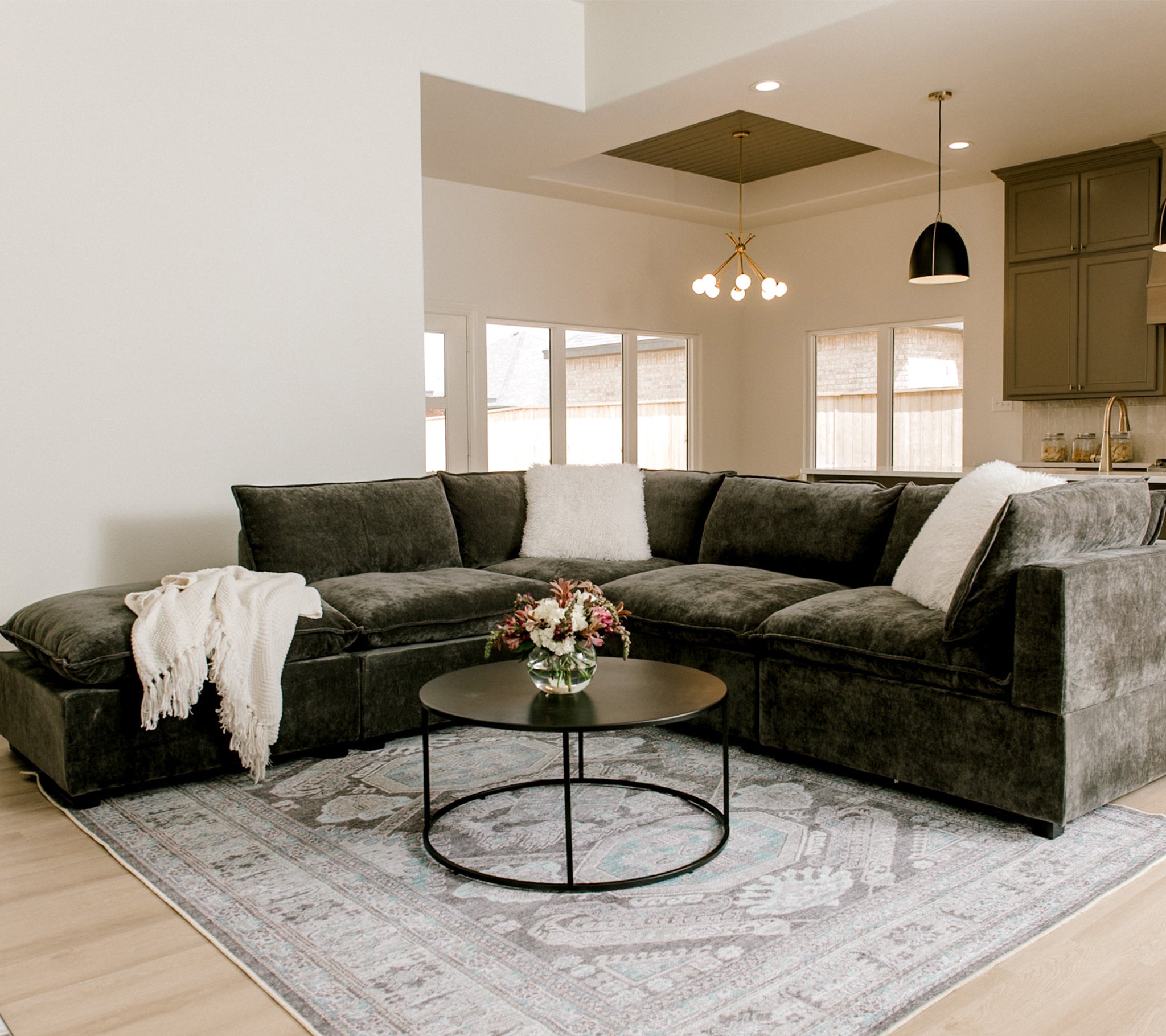 ecomposer-color-cream-chenille,ecomposer-color-stone-grey-chenille,composer-color-charcoal-chenille,composer-color-white-sand-performance-linen,composer-color-dusty-green-performance-linen,composer-color-mocha-brown-performance-linen