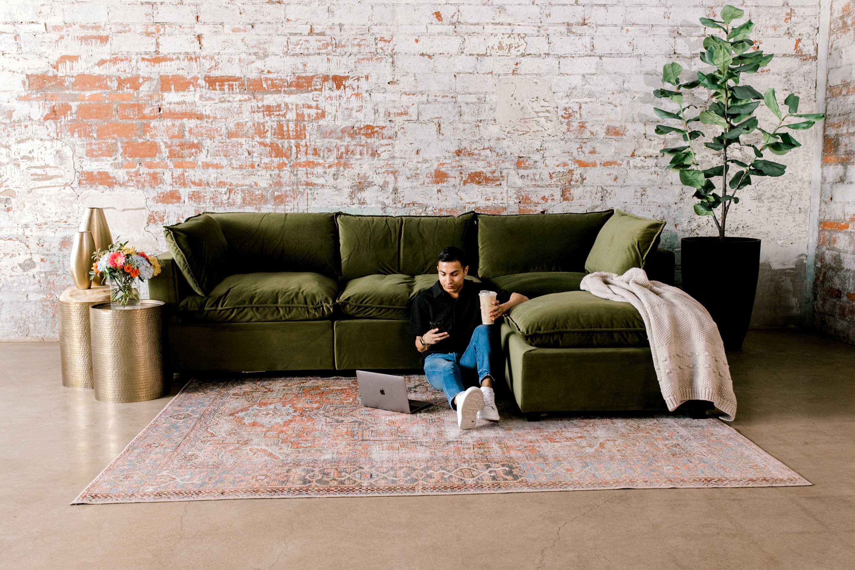 Luna Grand Corner + Ottoman Modular Sectional - Cloud-Soft